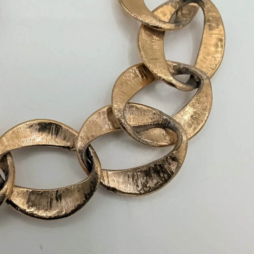 Vintage Napier Yellow‎ Gold Tone Textured Chunky Crescent Link Choker Necklace
